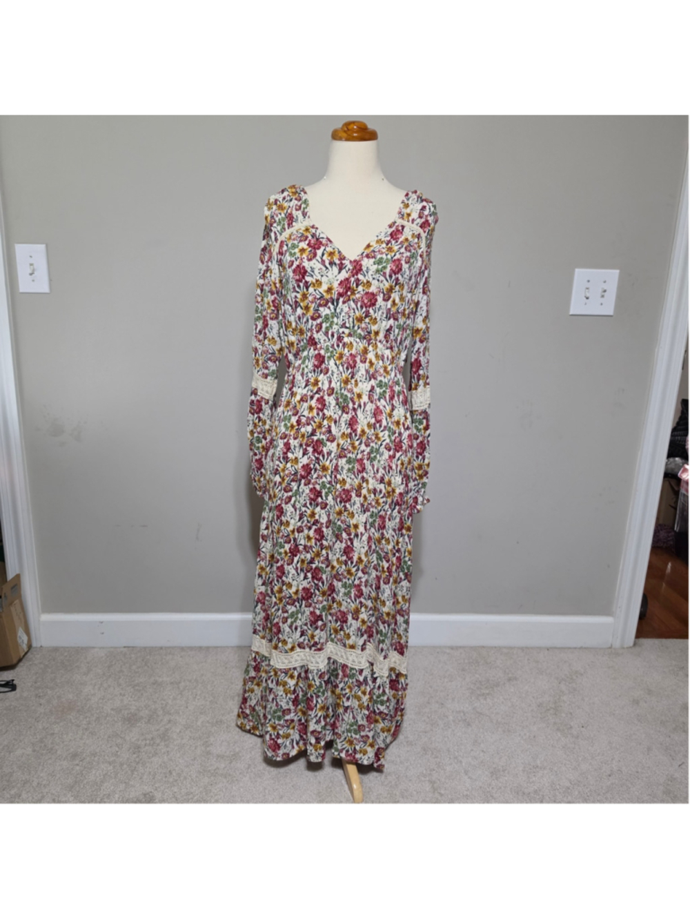Myra Bag Floral Boho Maxi Dress Crochet Lace Trim Long Sleeve Size M